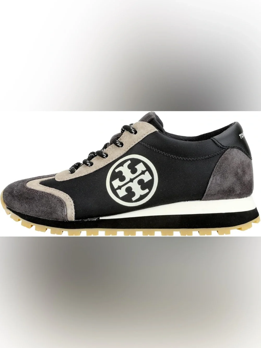 Tory Burch Annie Nylon Runner Sneakers in black with suede overlays SZ 6.5